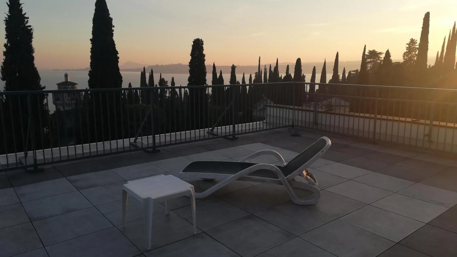 Residence Villa Alba Room Nr 415 Gardone Riviera Italy